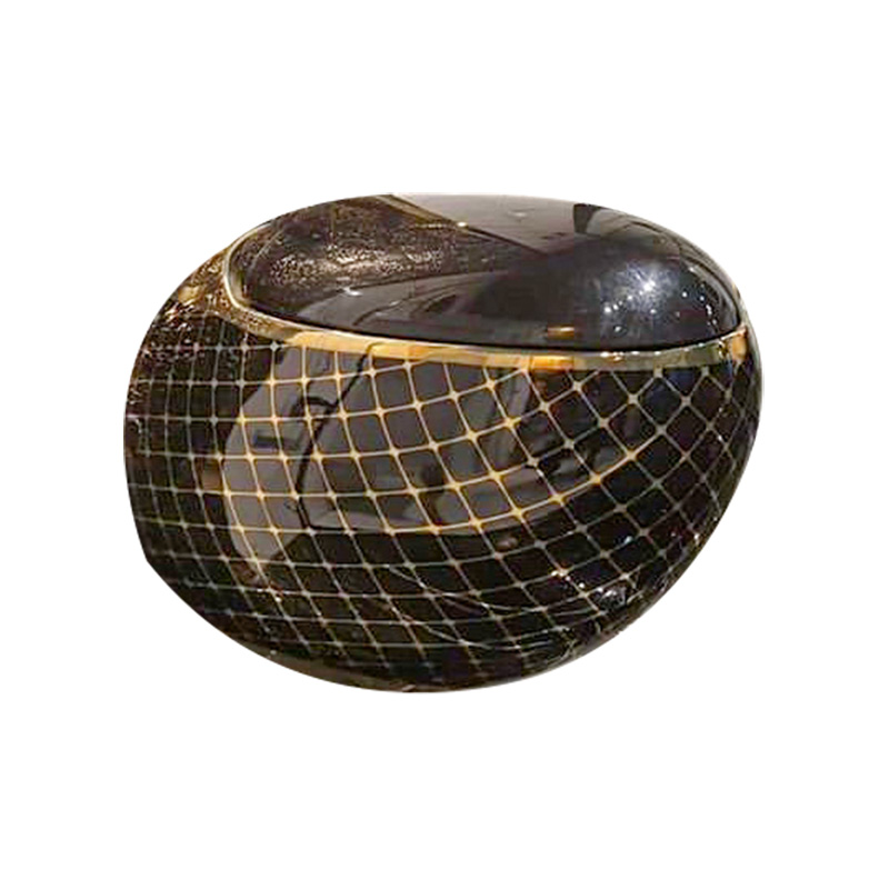 European golden wall mounted toilet ceramic rimless black and gold color toilet