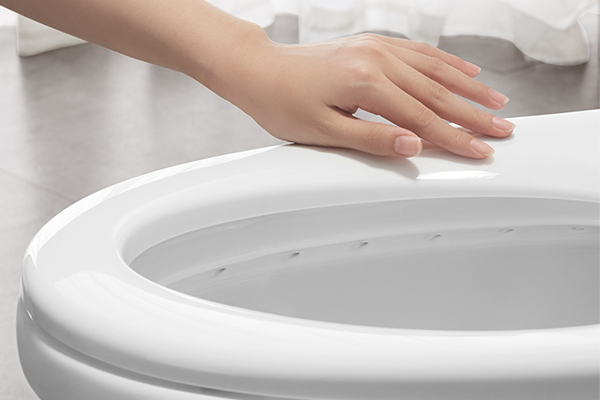 Ceramic sanitary ware-large-caliber flushing ceramic-toilet-one-piece super swirl type-easy to clean