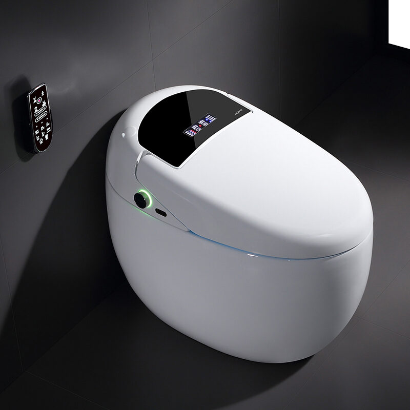 Smart toilet closet smart with heating seat suitable for hotels